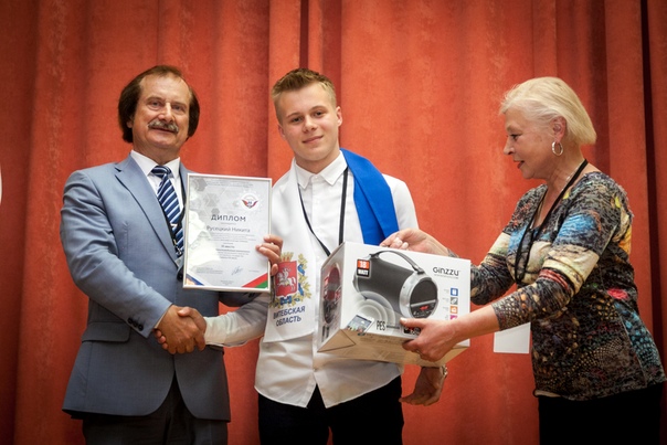 Русецкий Никита Таланты 21 века Награждение